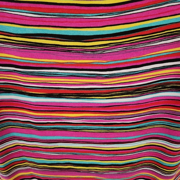 Colorful and cute Peck&Peck top.  Excellent condition.  Size Medium. - Picture 6 of 6